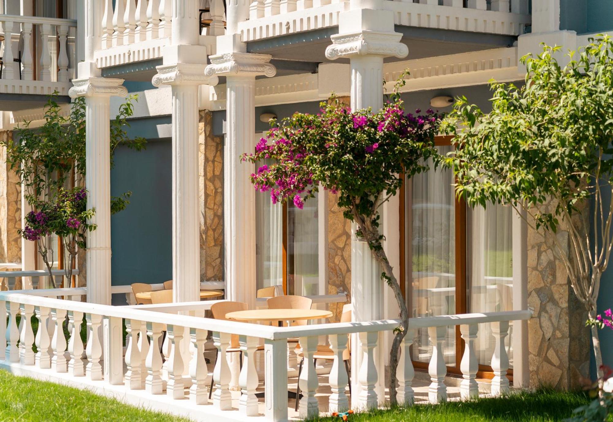 Lucas Didim Resort Yenihisar Екстер'єр фото